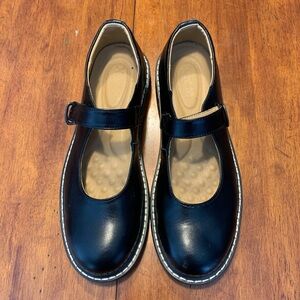 Girls Black Mary Jane School Flats with Padded Insole